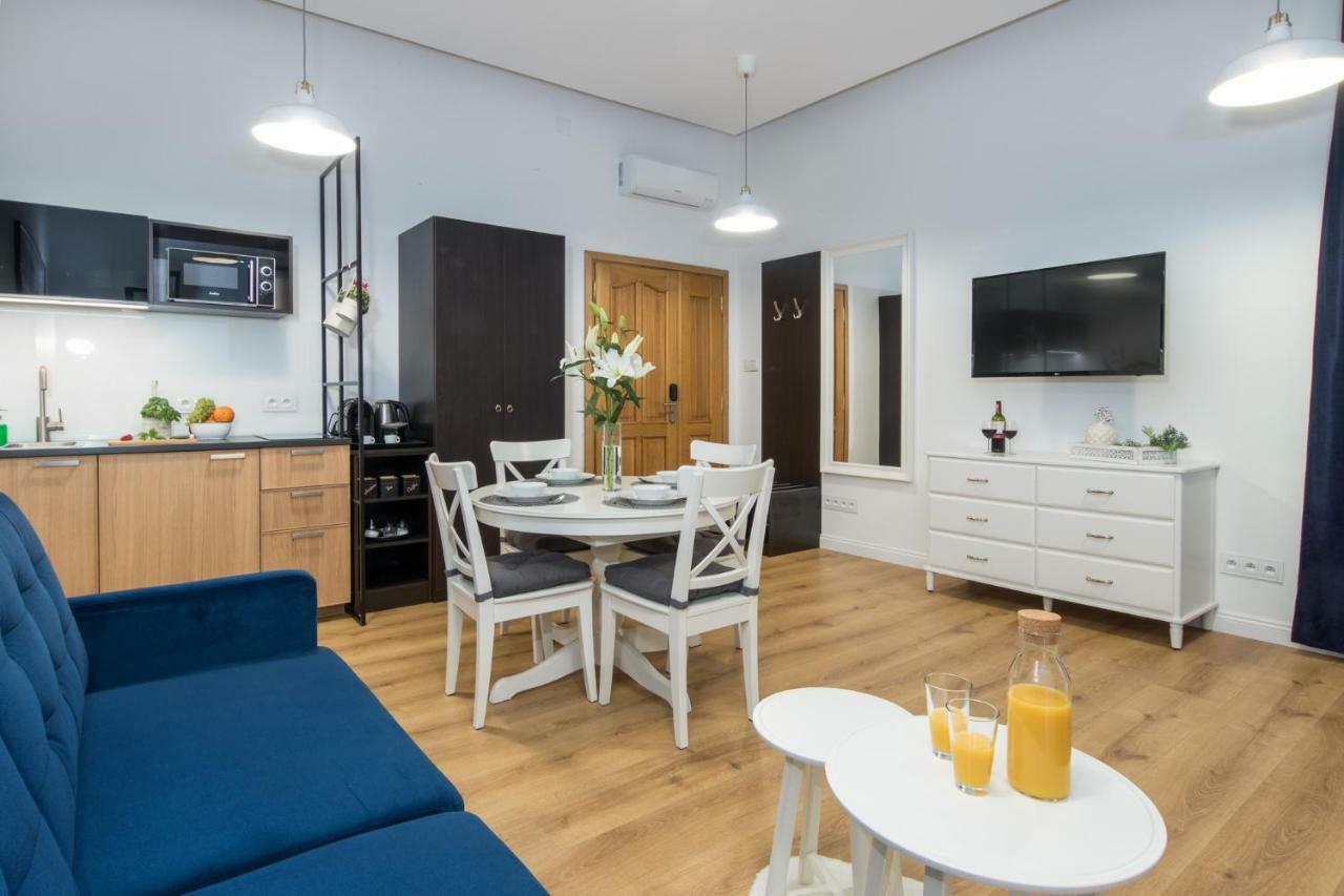 Beautiful Cracow Apartments By Cozyplace Krakow Exterior photo
