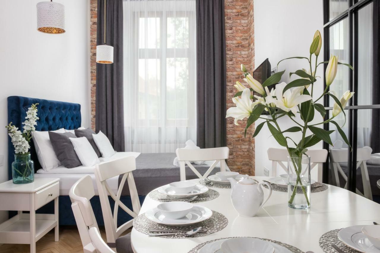 Beautiful Cracow Apartments By Cozyplace Krakow Exterior photo